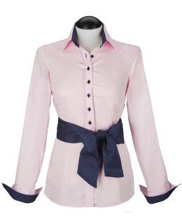 Contrast blouse with patch: pink with navy / white spotted